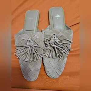 Zara Women's Taupe Woven Mules with Tassels